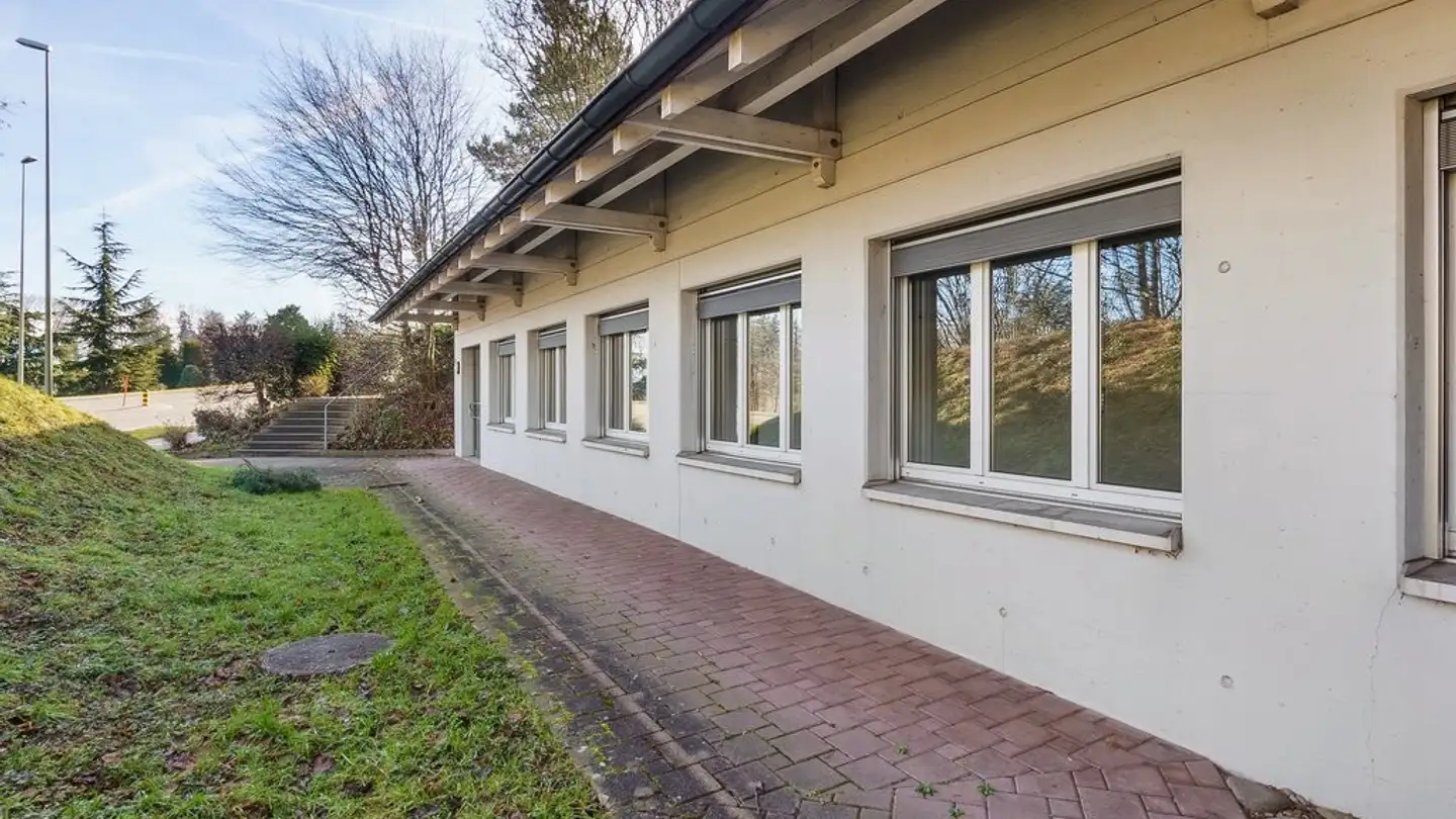 Bürofläche mieten - Im Gassacher 8, 8122 Binz - Foto 2
