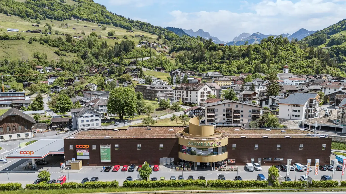 Commercial à louer - Dorfstrasse 2, 7220 Schiers - Photo 2