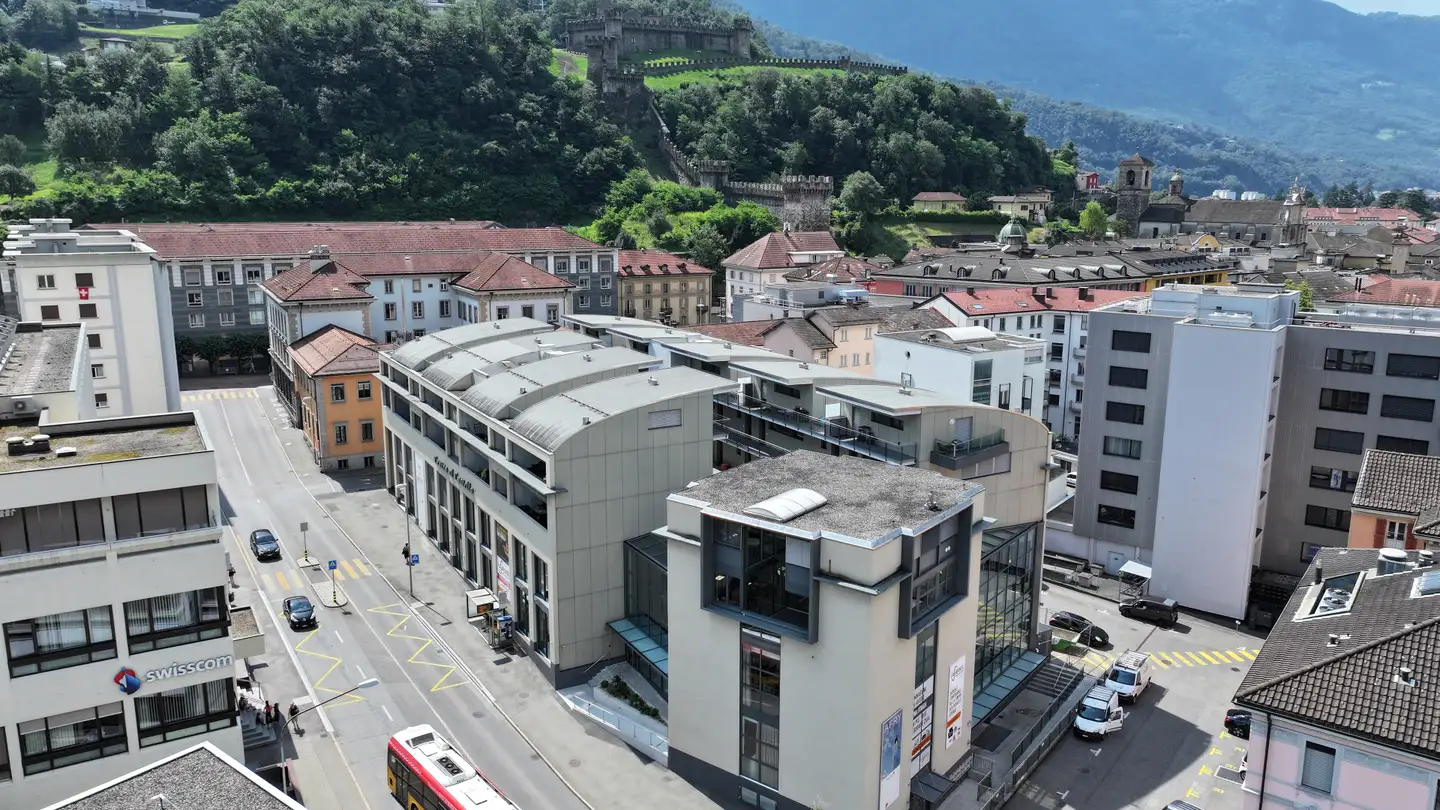 Office space for rent - Via Claudio Pellandini 3, 6500 Bellinzona