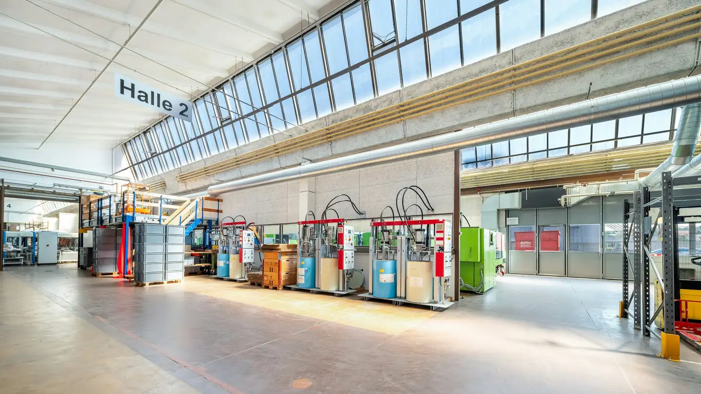 Commerciale in affitto - Althardstrasse 246, 8105 Regensdorf