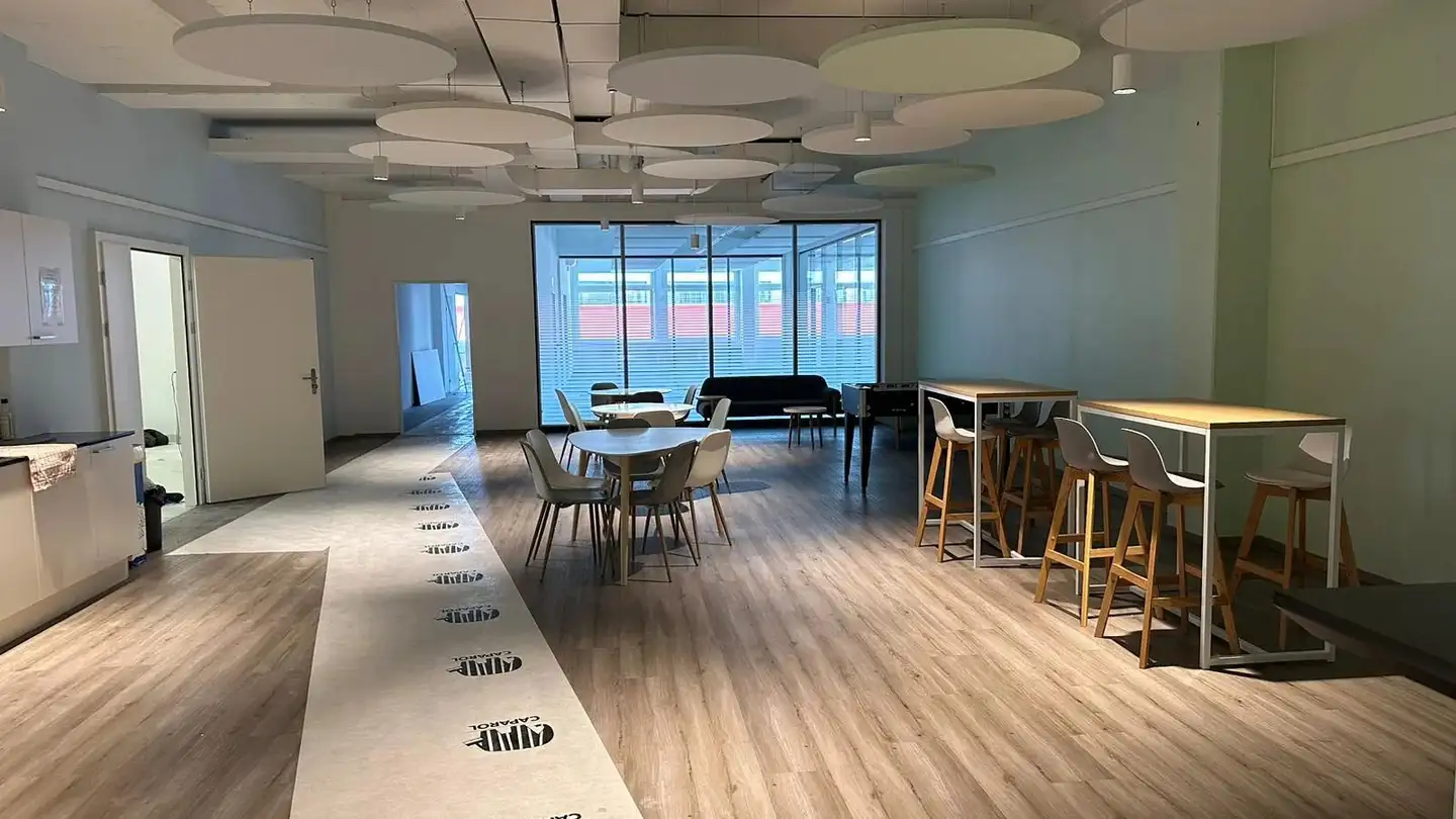 Bürofläche mieten - Industriestrasse 25, 8604 Volketswil - Foto 4