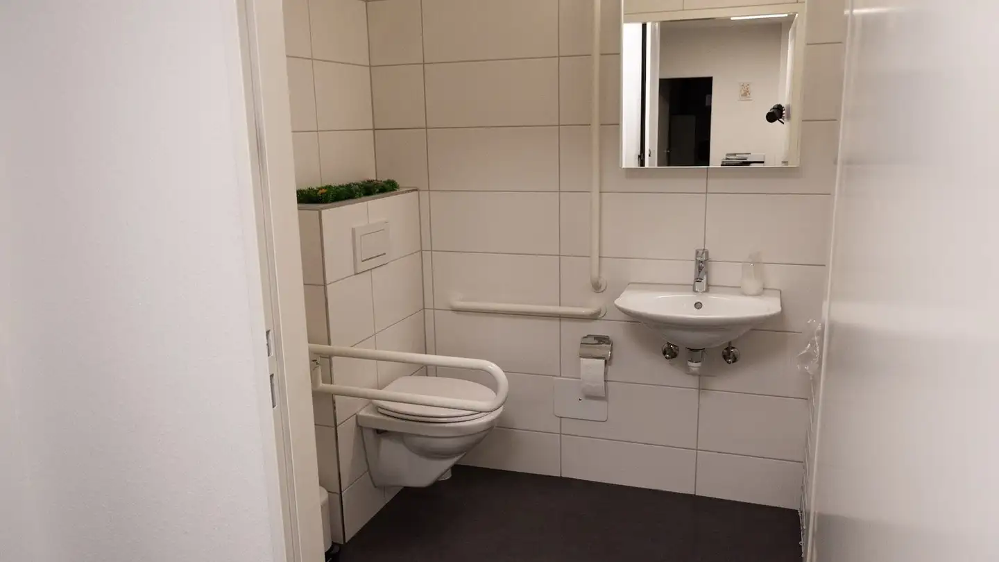 Bürofläche mieten - Dornacherstrasse 154, 4053 Basel - Foto 4