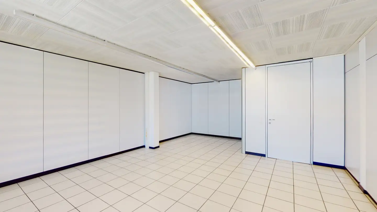 Spazio ufficio in affitto - Via Cantonale 24, 6802 Rivera