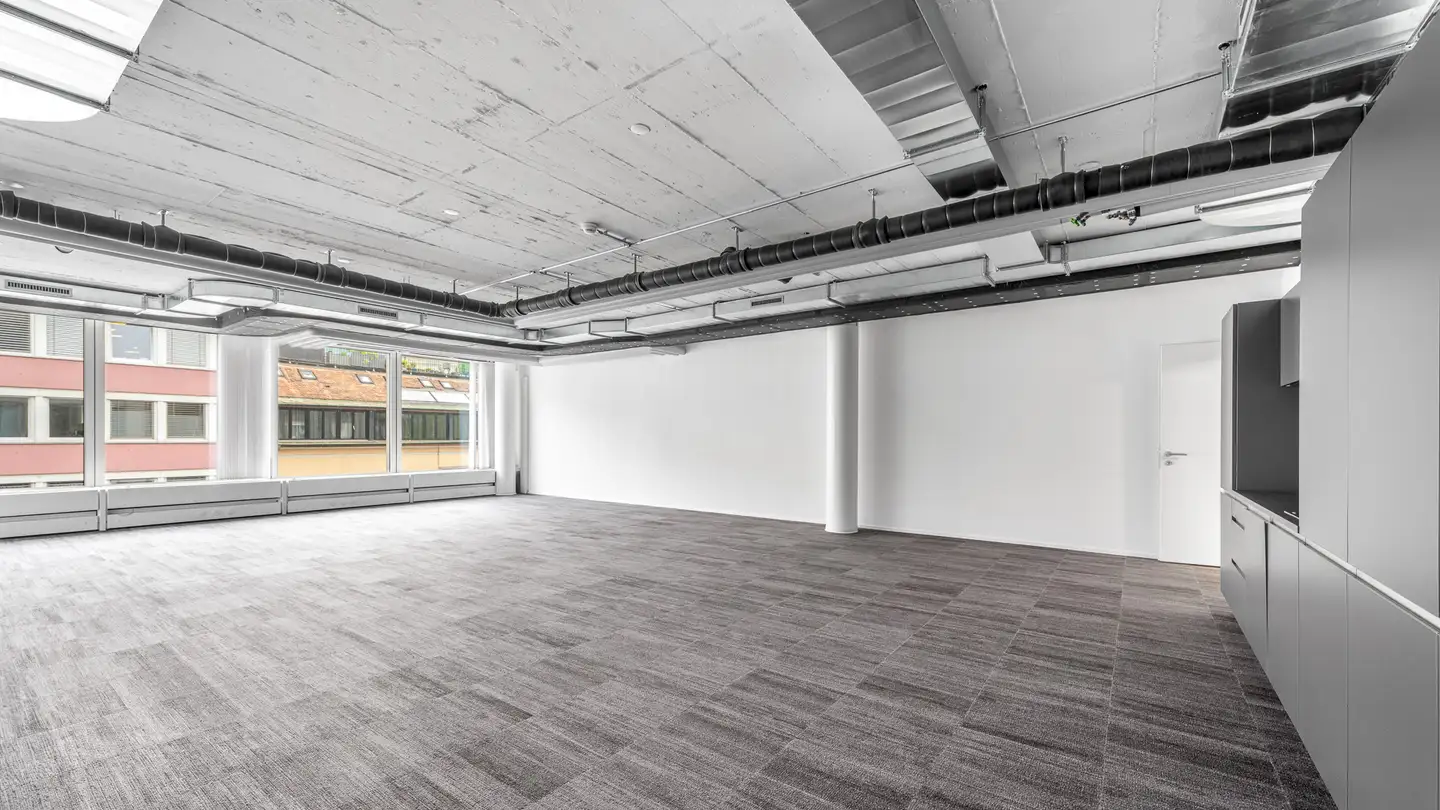 Office space for rent - Bahnhofplatz 1, 5400 Baden