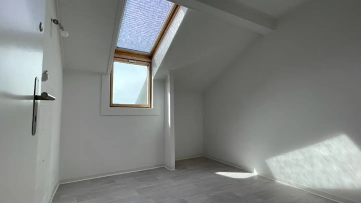 Storage space for rent - Rue Henry-Correvon 25, 1400 Yverdon-les-Bains - Photo 2