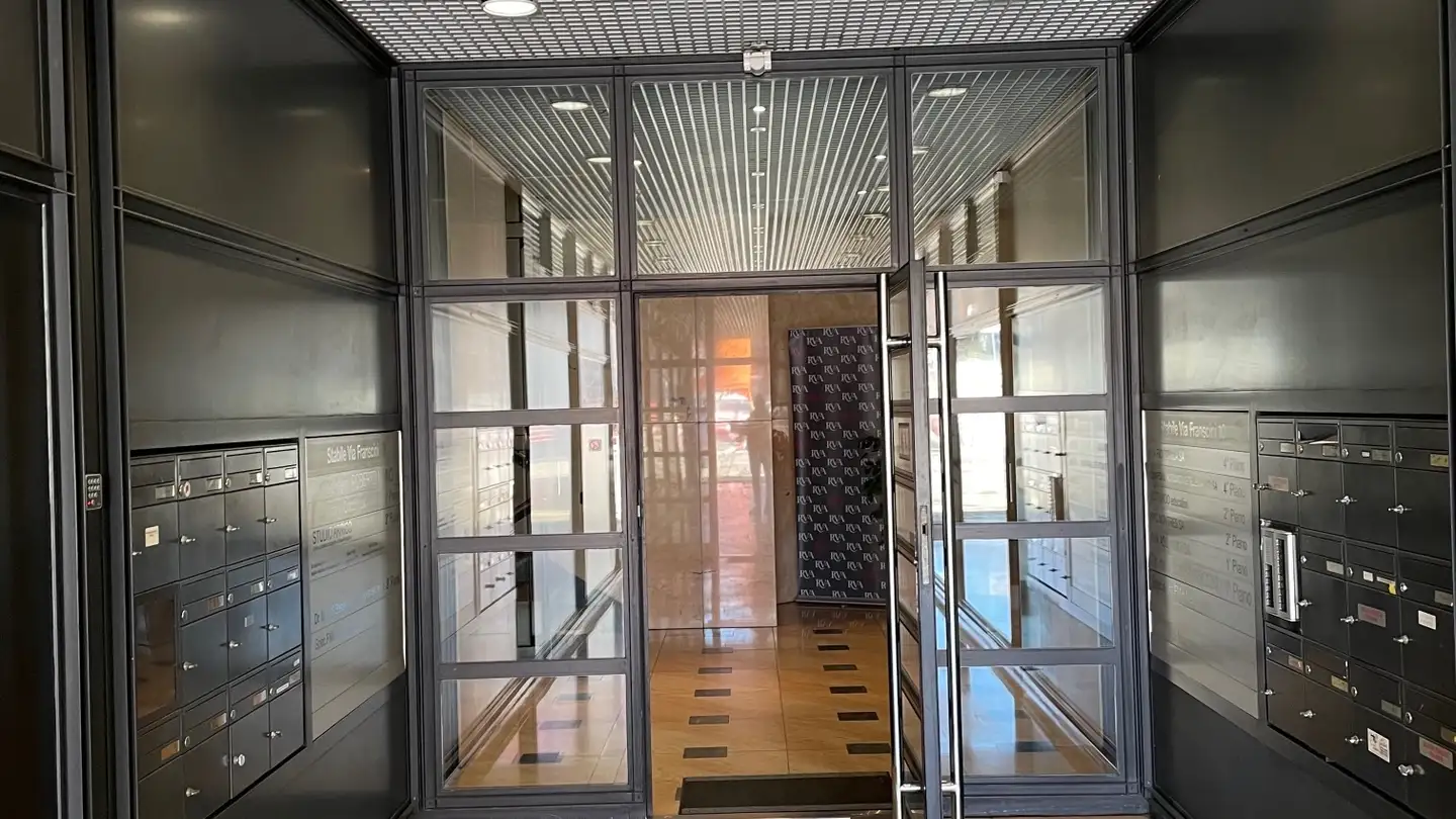 Gewerbe mieten - Via Stefano Franscini 10, 6850 Mendrisio