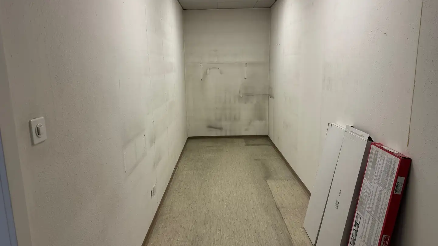 Arztpraxis mieten - Weiningerstrasse 48, 8103 Unterengstringen - Foto 4