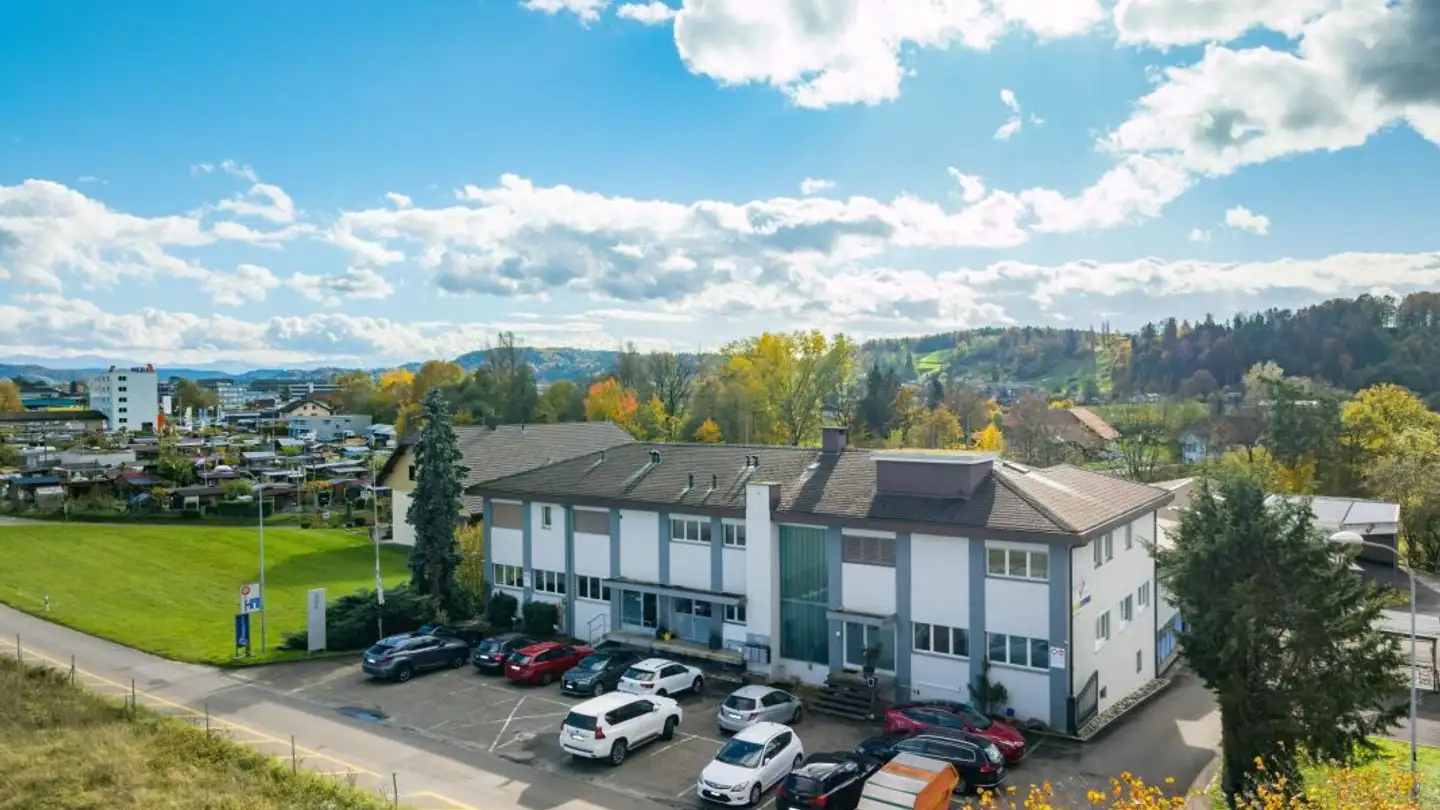 Bürofläche mieten - Aeschwuhrstrasse 15, 4665 Oftringen