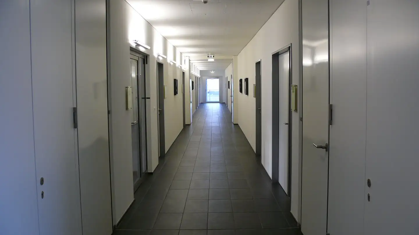 Bureau à louer - Pfadackerstrasse 7, 8957 Spreitenbach - Photo 4