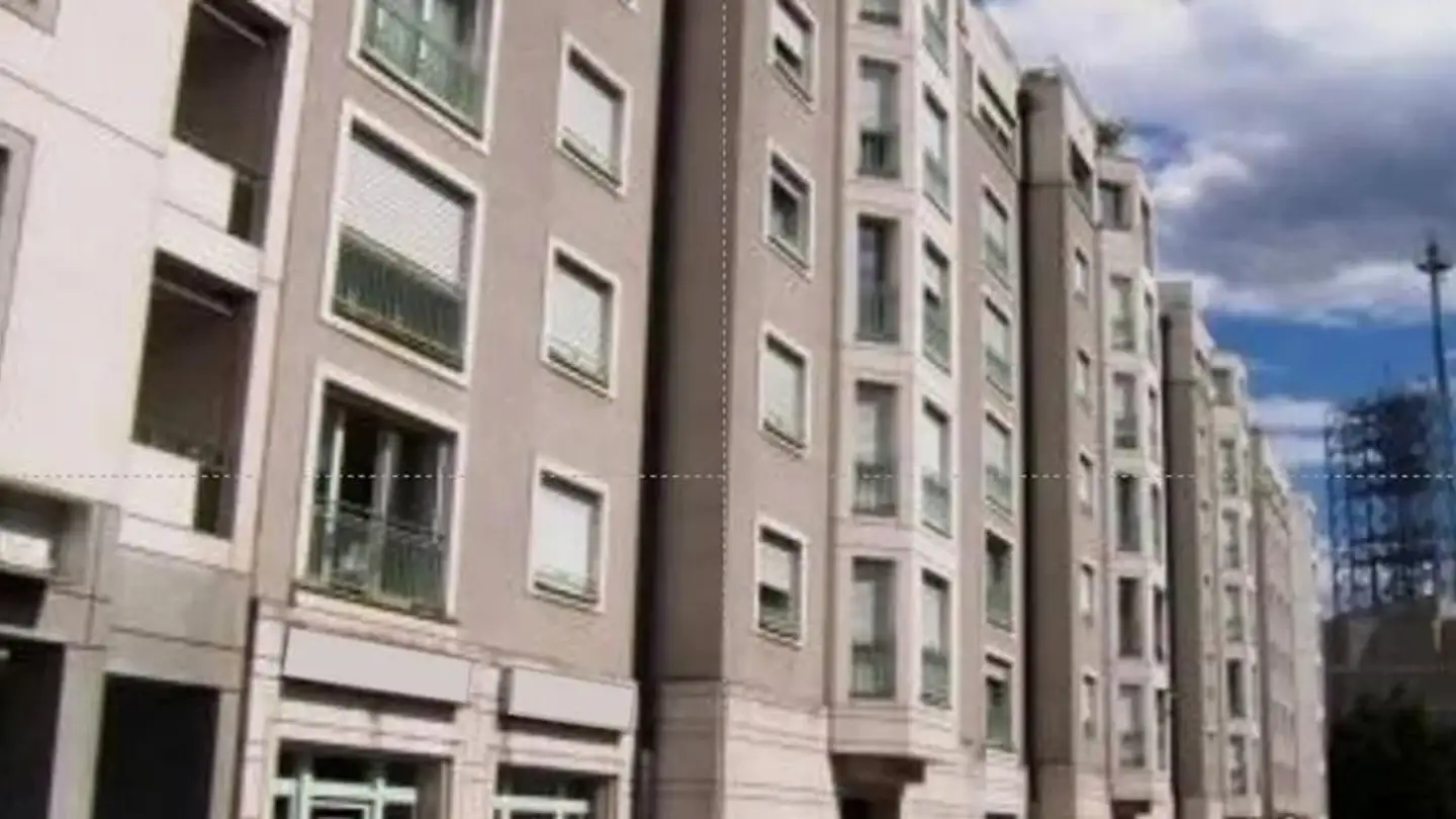 Magasin à louer - Rue De Montbrillant 78, 1202 Genève