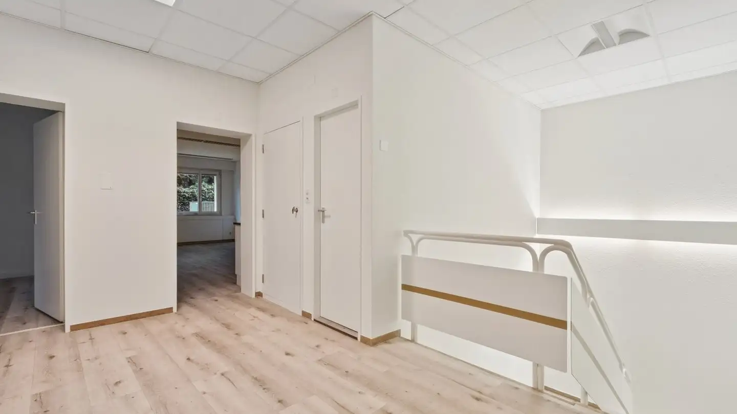 Commercial for rent - Spalenring 123, 4055 Basel - Photo 2