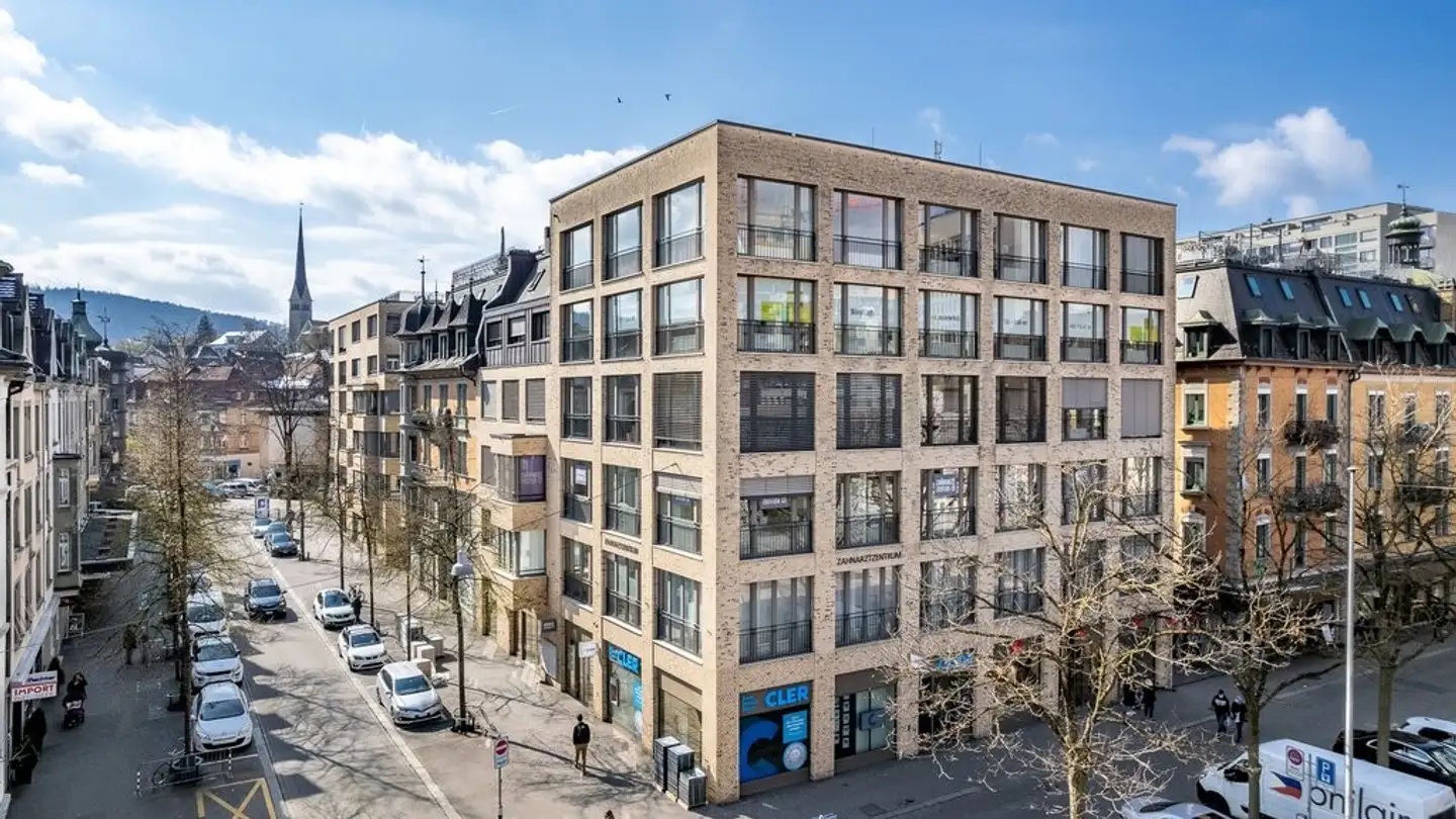 Commercial à louer - Edisonstrasse 11, 8050 Zürich