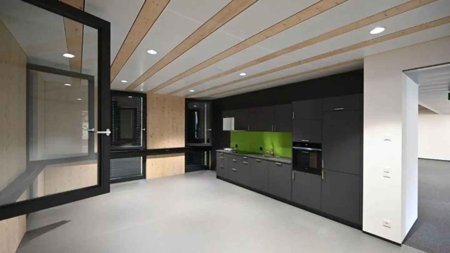 Office space for rent - 1618 Châtel-St-Denis - Photo 4