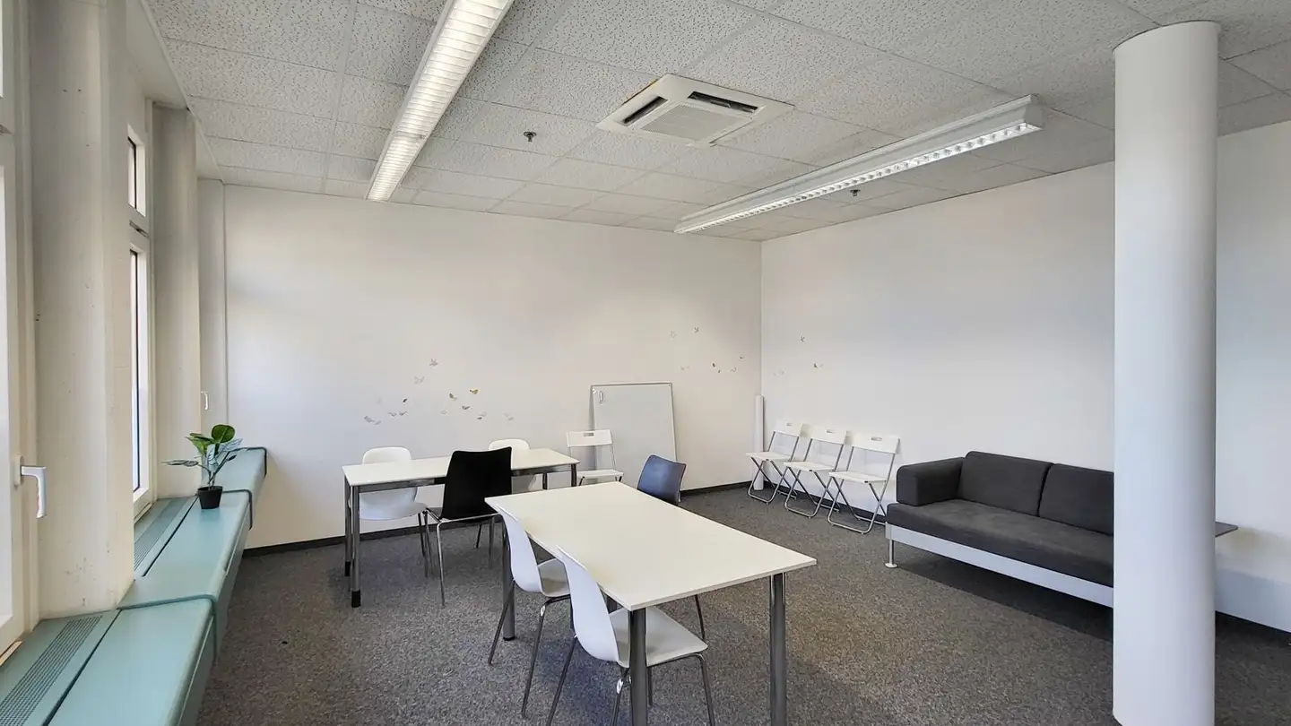 Bureau à louer - Hintermättlistrasse 1, 5506 Mägenwil - Photo 4