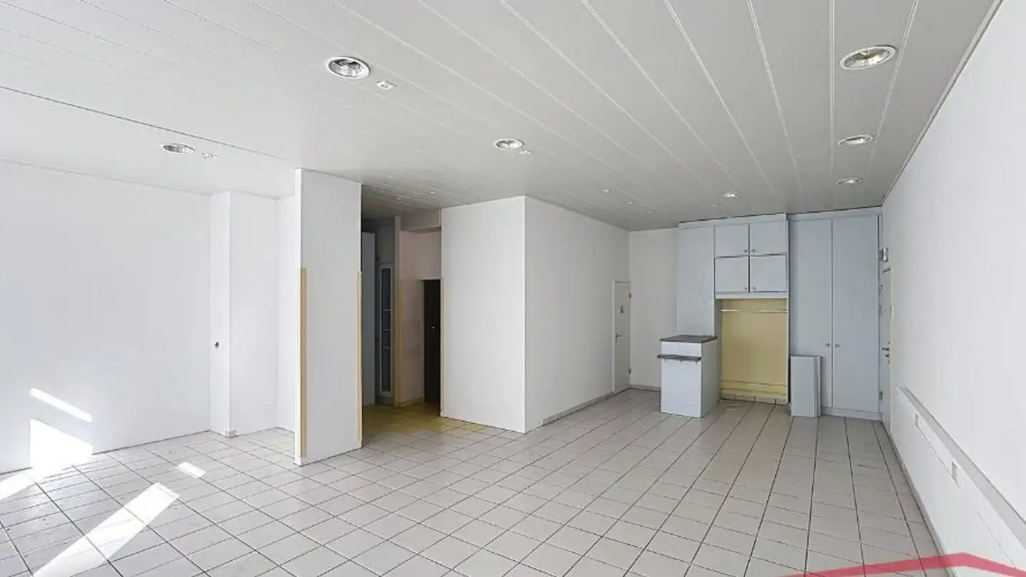 Gewerbe mieten - Boulevard De Pérolles 18a, 1700 Fribourg - Foto 2