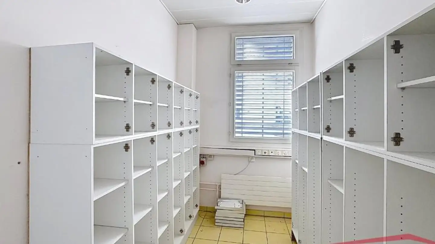 Gewerbe mieten - Boulevard De Pérolles 18a, 1700 Fribourg - Foto 4