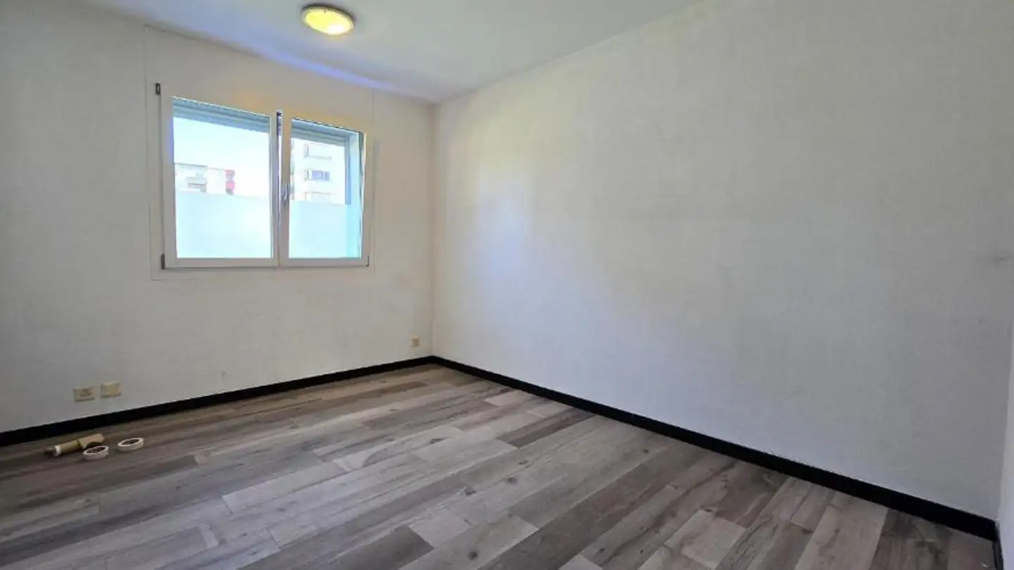 Commercial for rent - Rue De La Condémine 64, 1630 Bulle - Photo 3