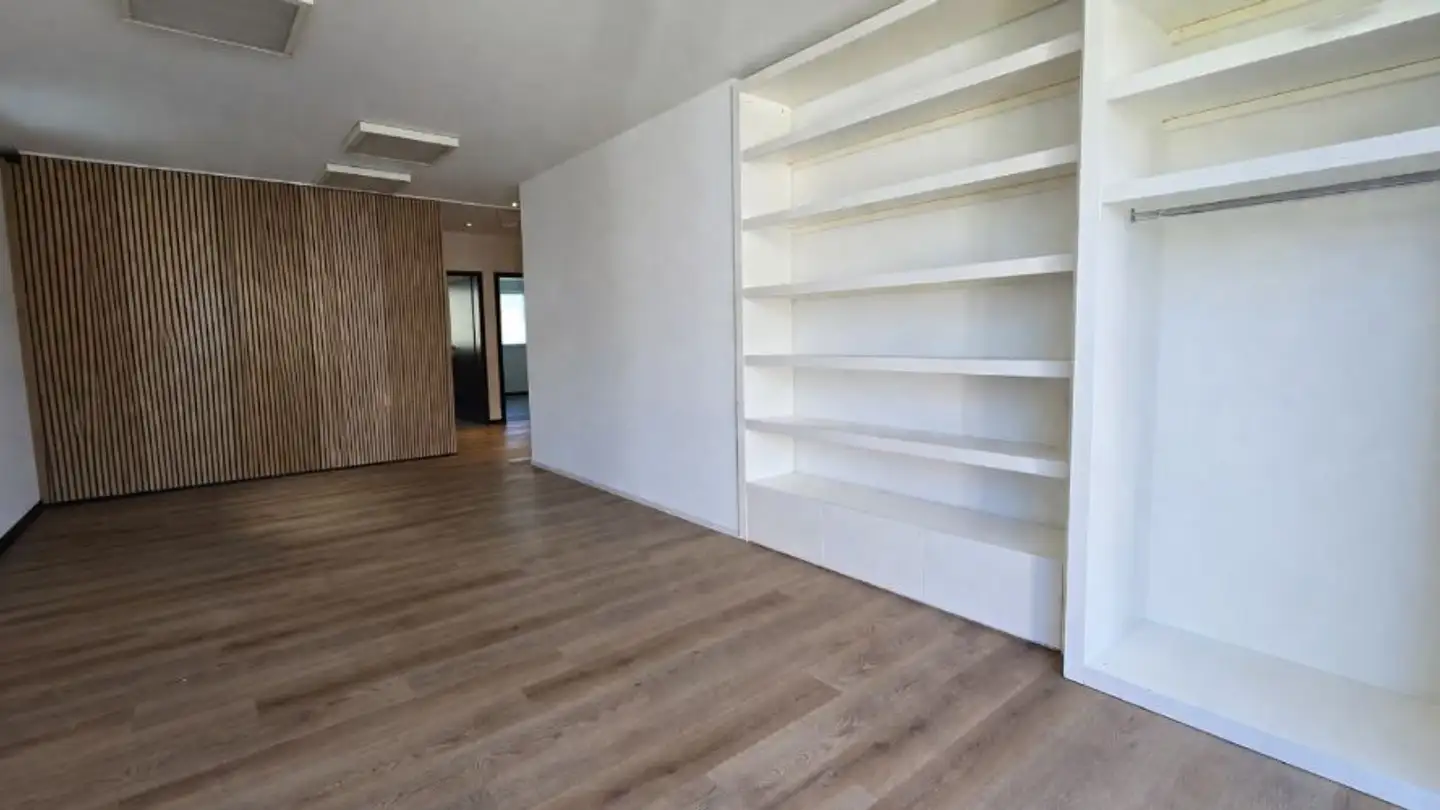 Gewerbe mieten - Rue De La Condémine 64, 1630 Bulle