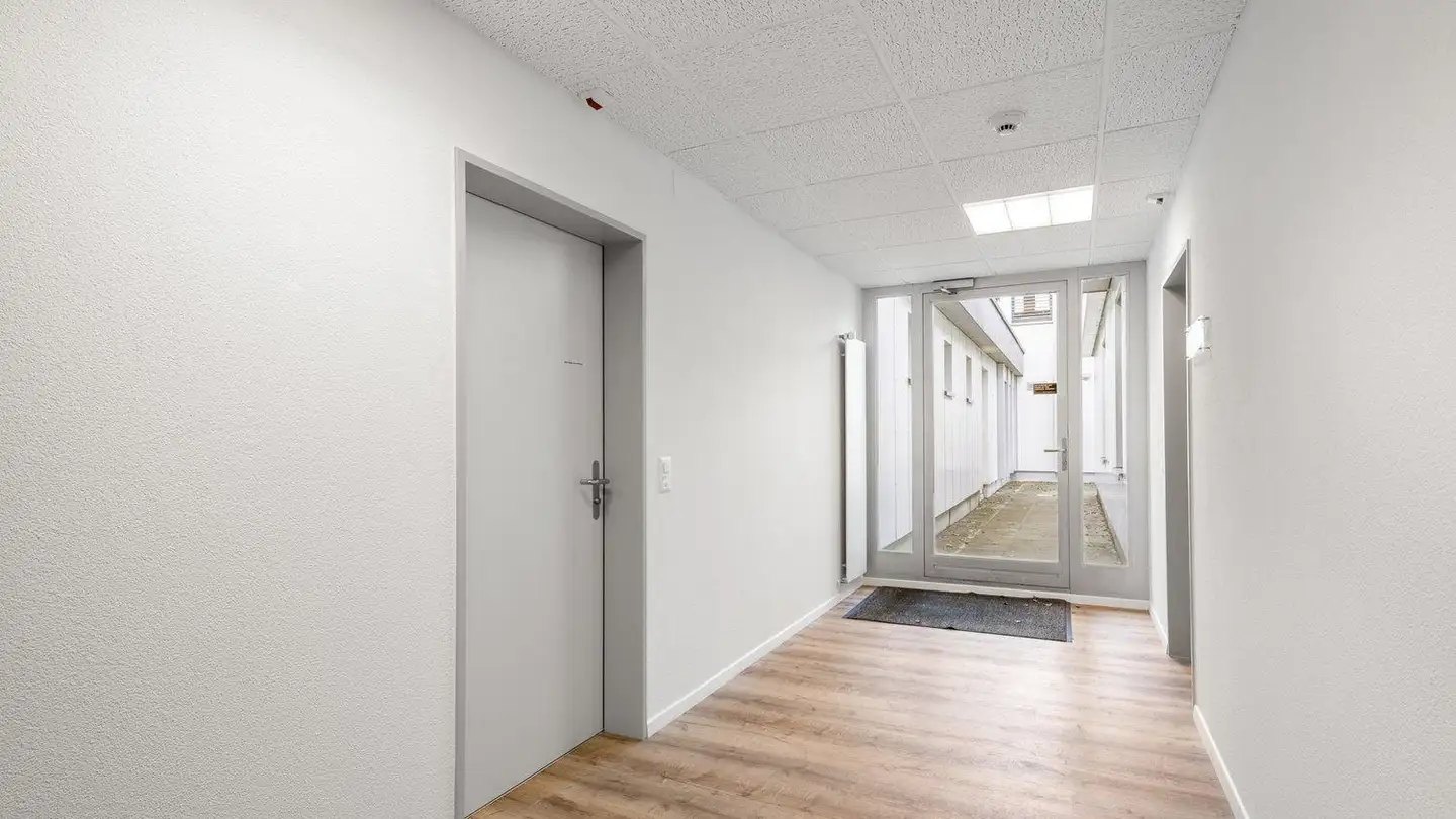 Bürofläche mieten - Bahnhofstrasse 3, 8965 Berikon - Foto 2