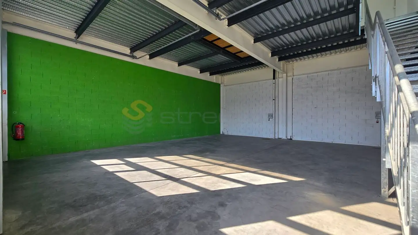 Commercial for rent - Route de l'Industrie 13, 1860 Aigle - Photo 3