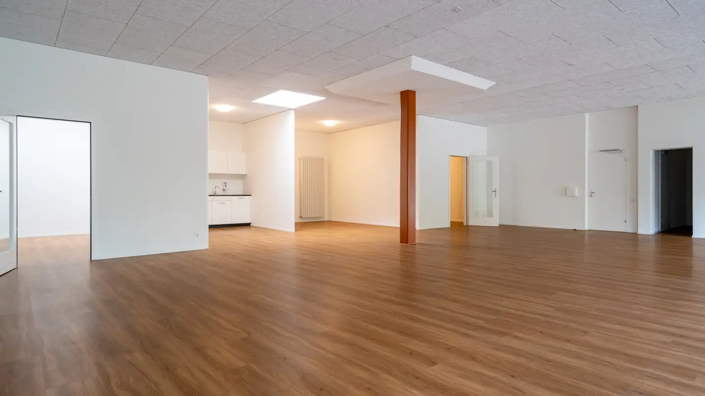 Office space for rent - Bitzighoferstrasse 11, 6060 Sarnen - Photo 4