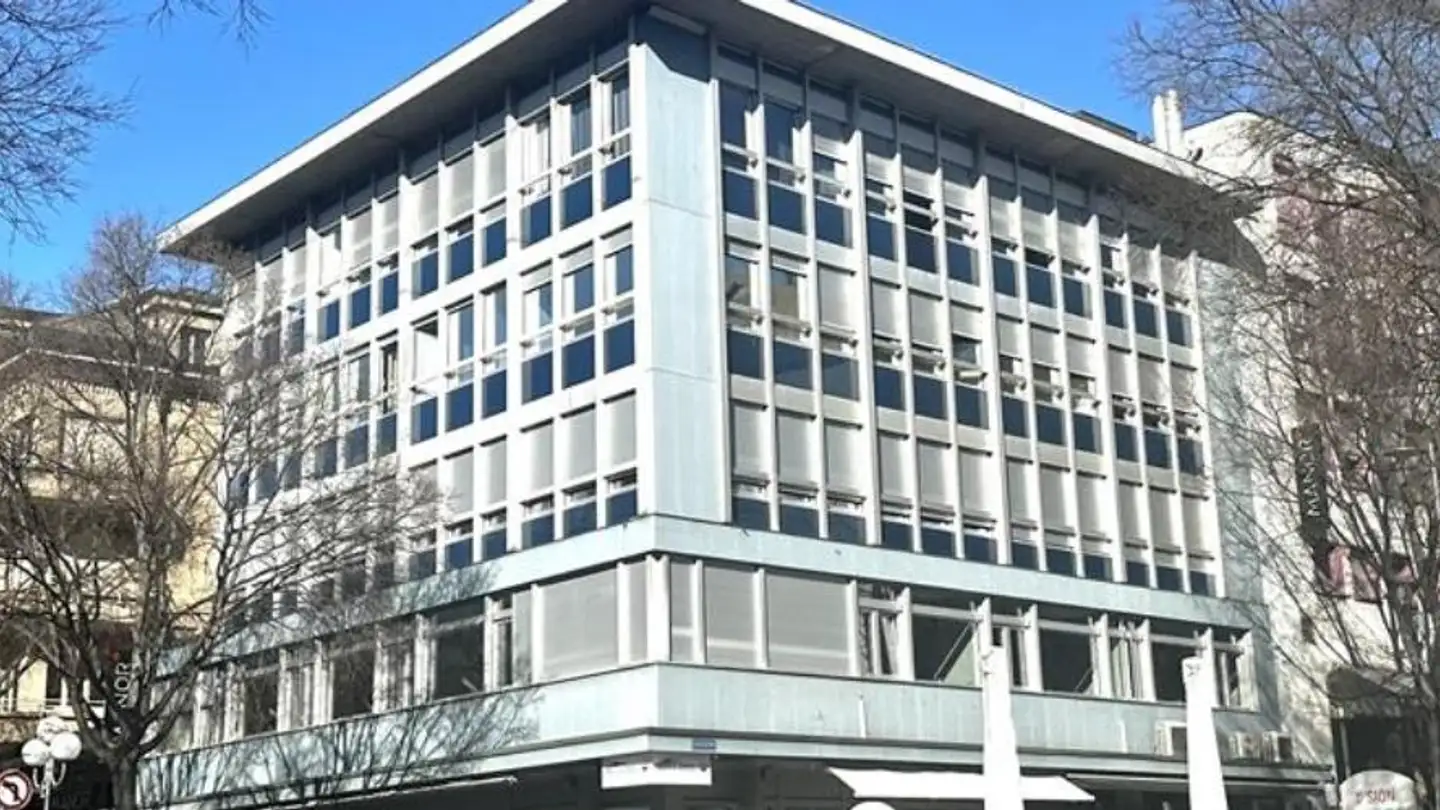 Magasin à louer - Avenue De La Gare, 1950 Sion