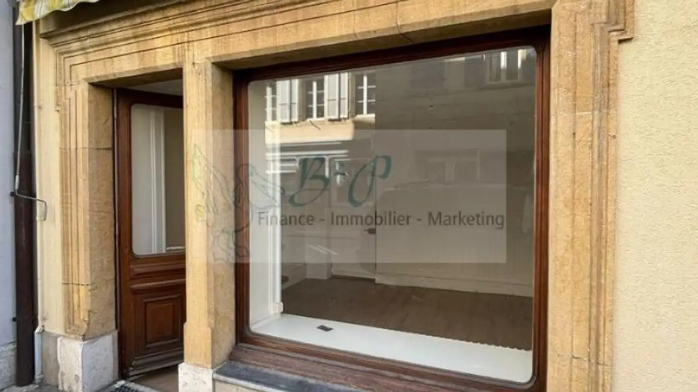 Commercial for rent - Rue Haute 8, 2013 Colombier NE