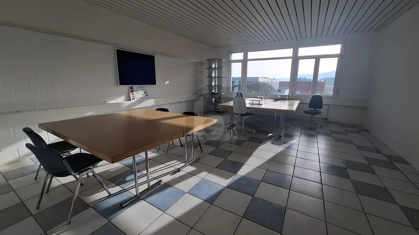Bureau à louer - 2855 Glovelier - Photo 3