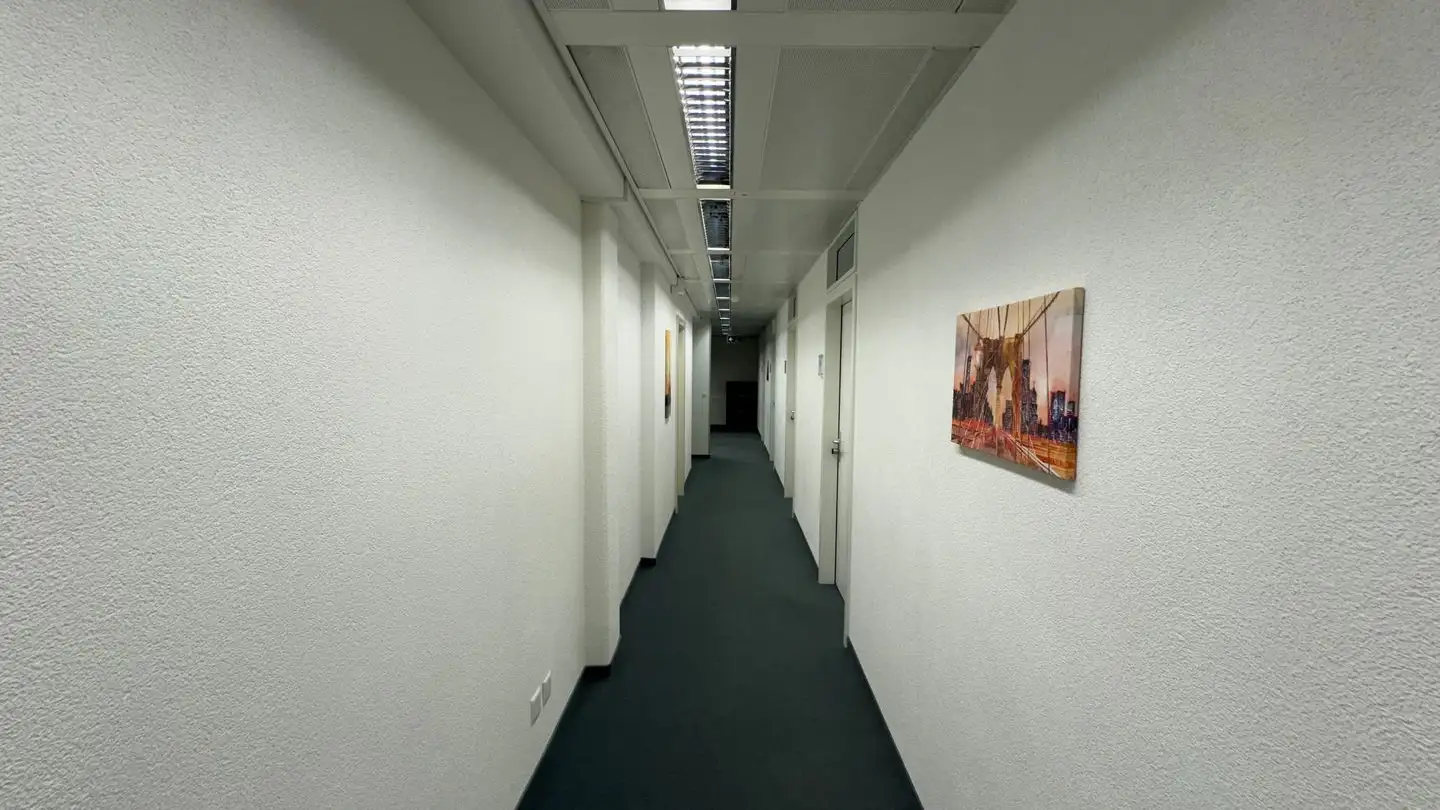 Office space for rent - Ruessenstrasse 5, 6340 Baar - Photo 4