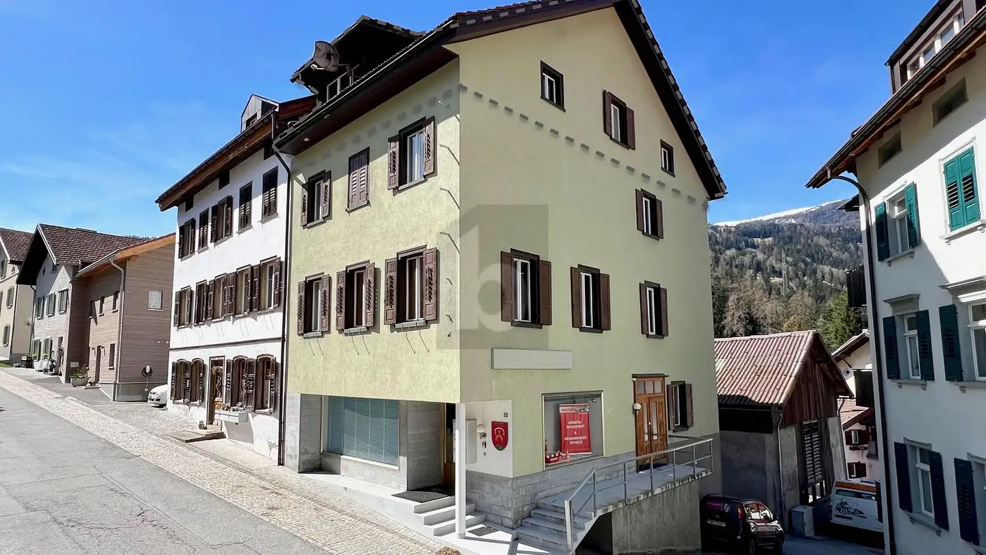 Arztpraxis mieten - 7450 Tiefencastel