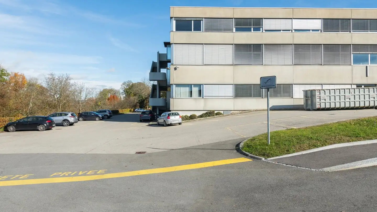 Commercial à louer - Chemin De Verney 2, 1024 Ecublens VD