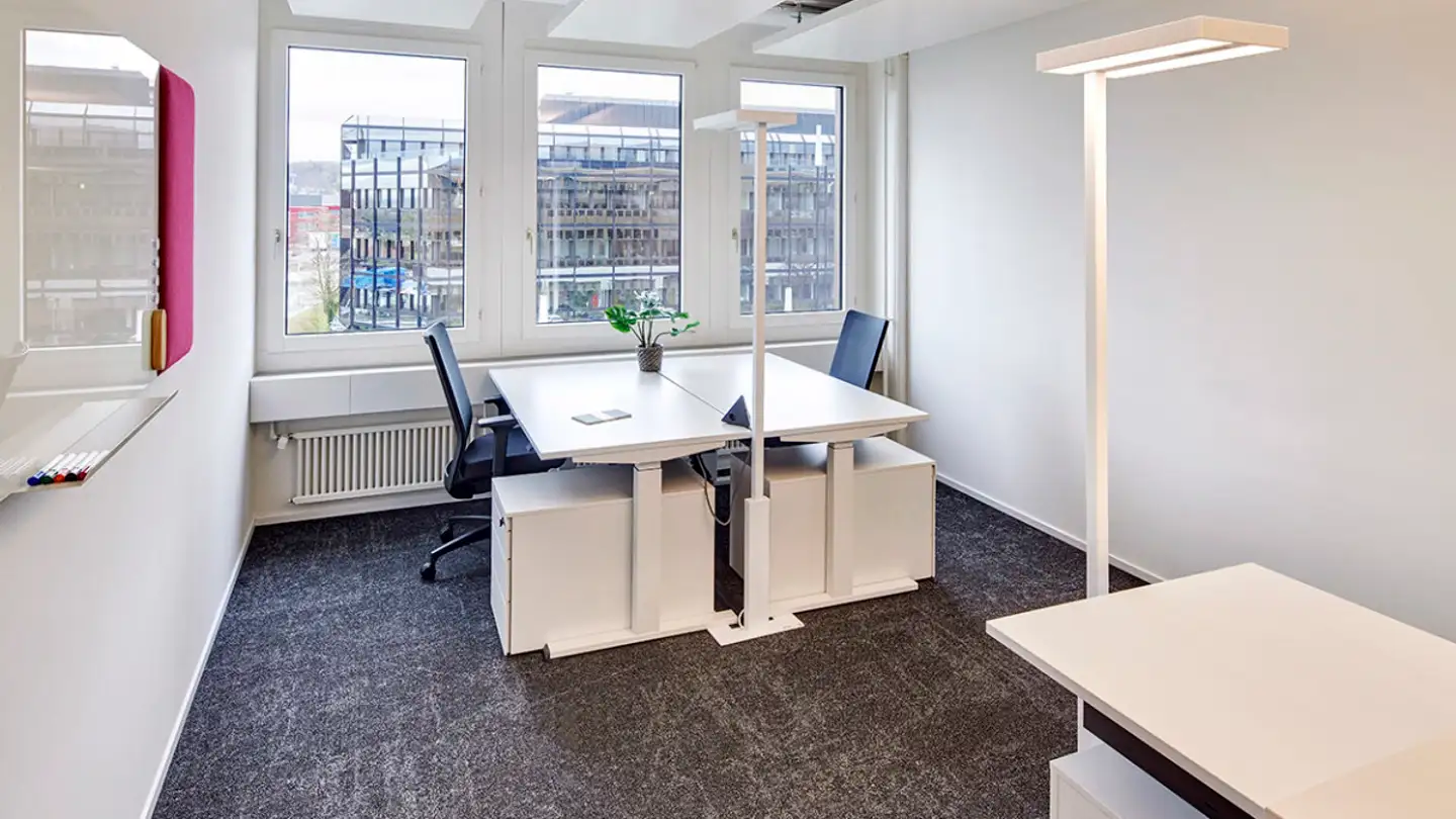 Office space for rent - Neuhofstrasse 12, 6340 Baar - Photo 2