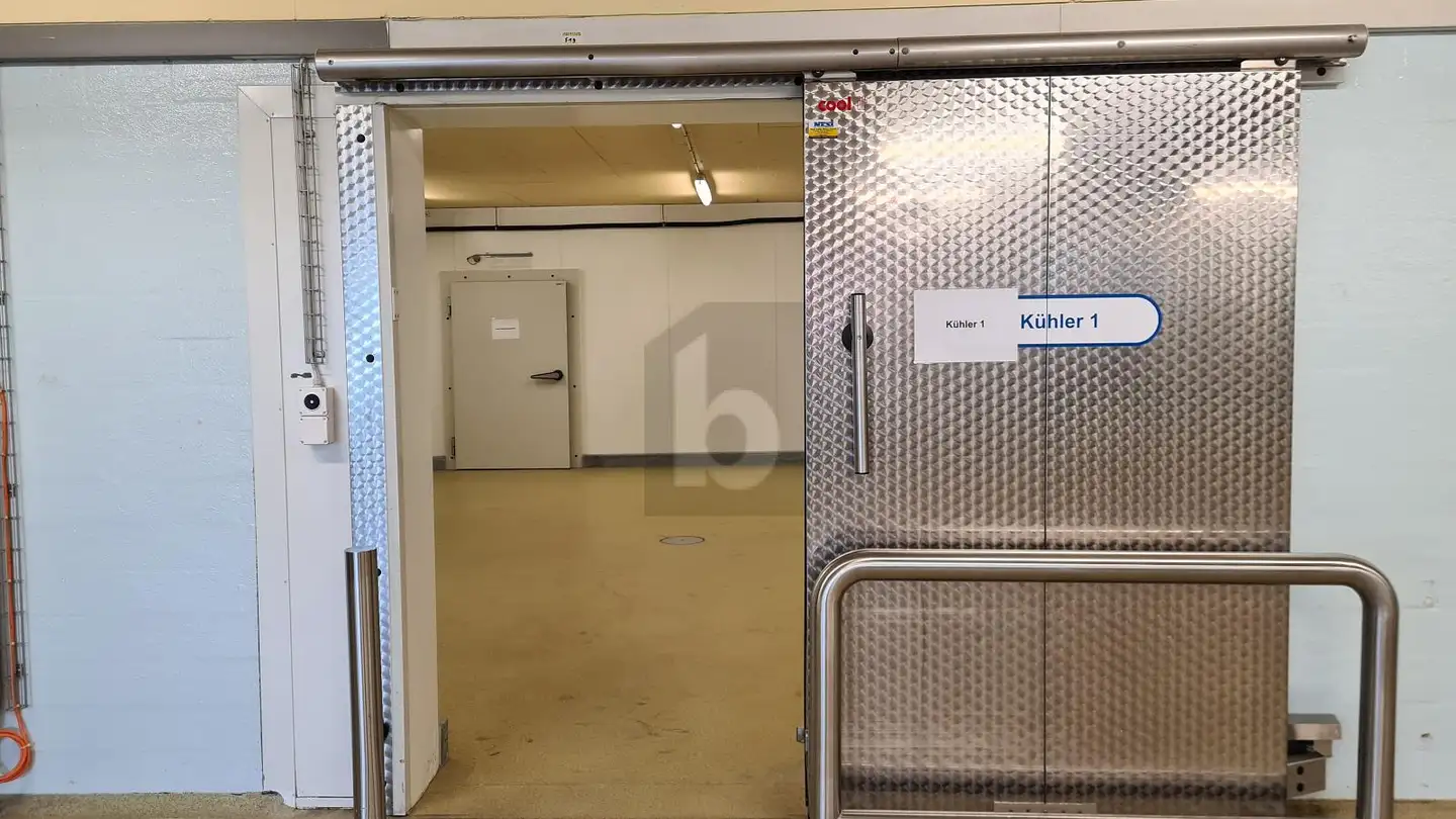Storage space for rent - 6024 Hildisrieden