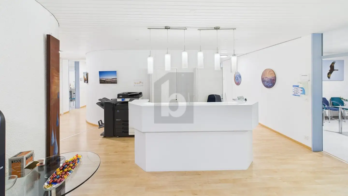 Medical practice for rent - 3076 Worb