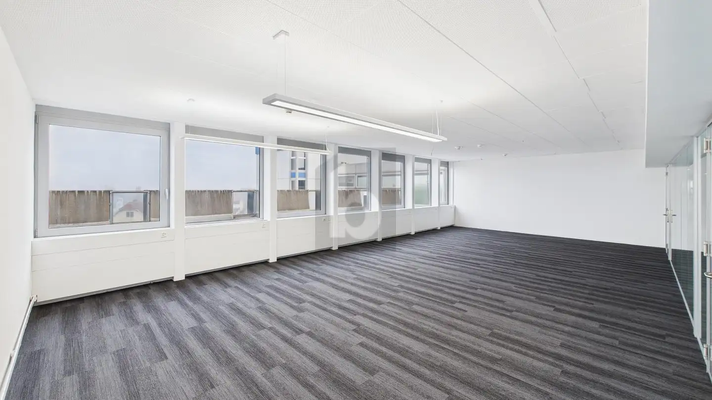 Bureau à louer - 4900 Langenthal - Photo 2