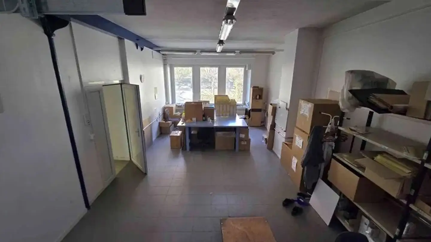 Commercial for rent - Rue De La Serre 91, 2300 La Chaux-de-Fonds - Photo 4