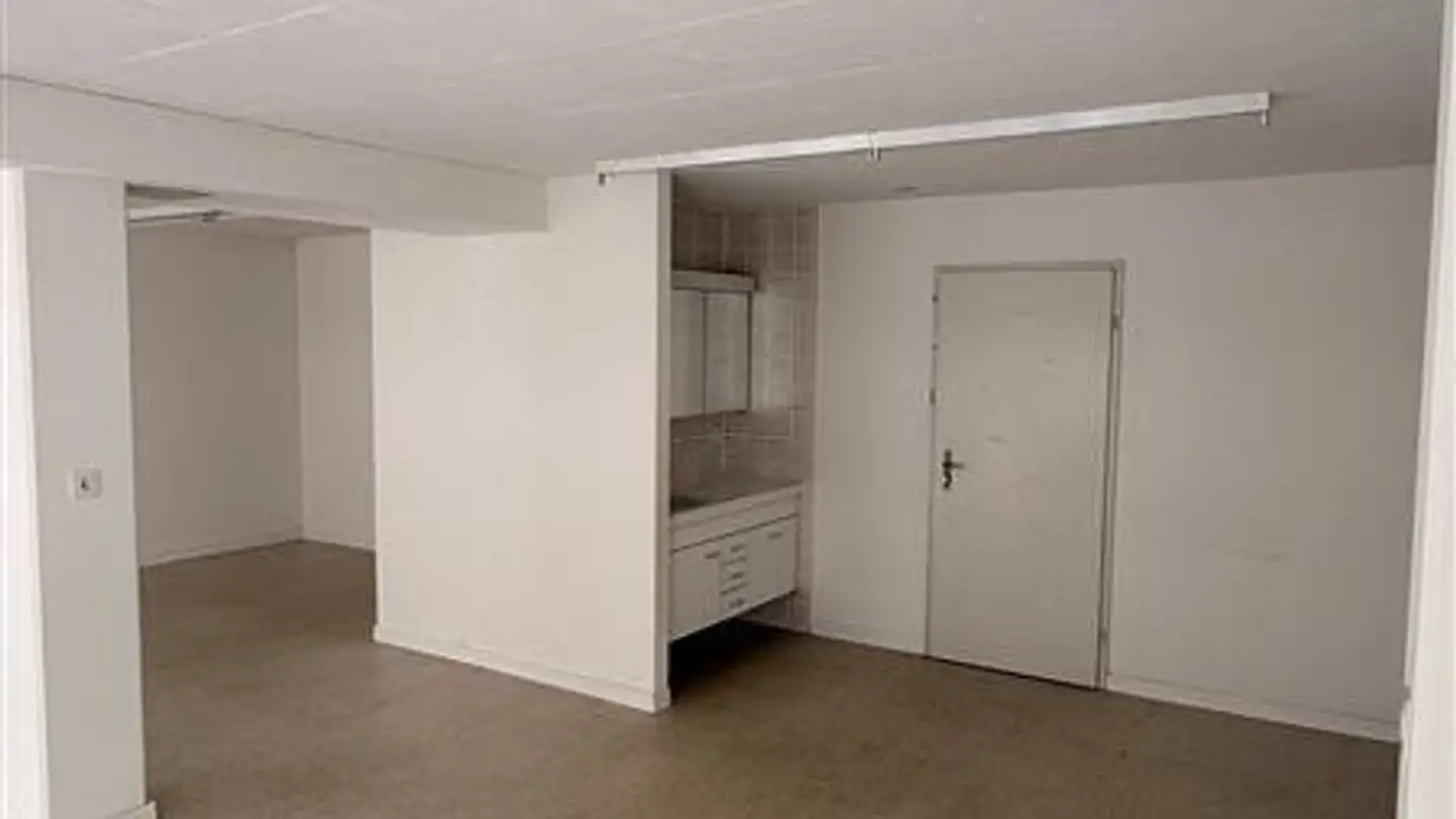Gewerbe mieten - Liebrütistrasse 25, 4303 Kaiseraugst - Foto 4