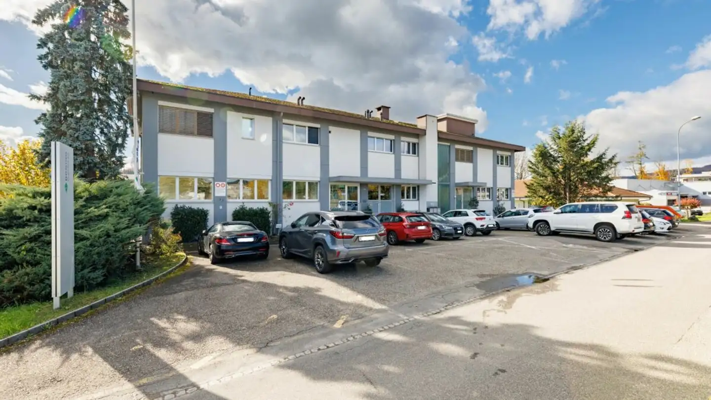 Bürofläche mieten - Aeschwuhrstrasse 15, 4665 Oftringen - Foto 2