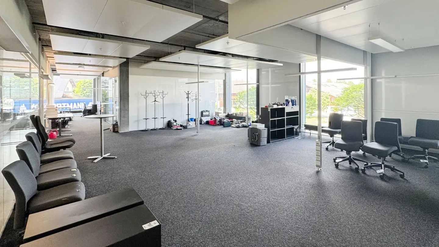 Office space for rent - Schorenstrasse 39, 3645 Gwatt (Thun) - Photo 4