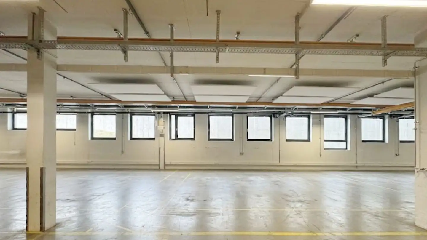 Office space for rent - Schorenstrasse 39, 3645 Gwatt (Thun) - Photo 2