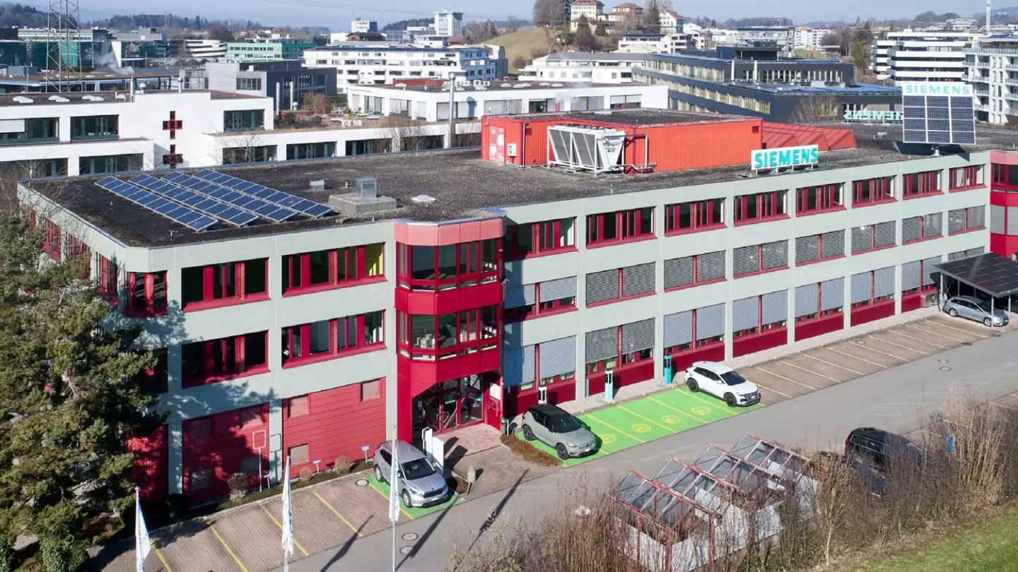Bureau à louer - Sennweidstrasse 47, 6312 Steinhausen
