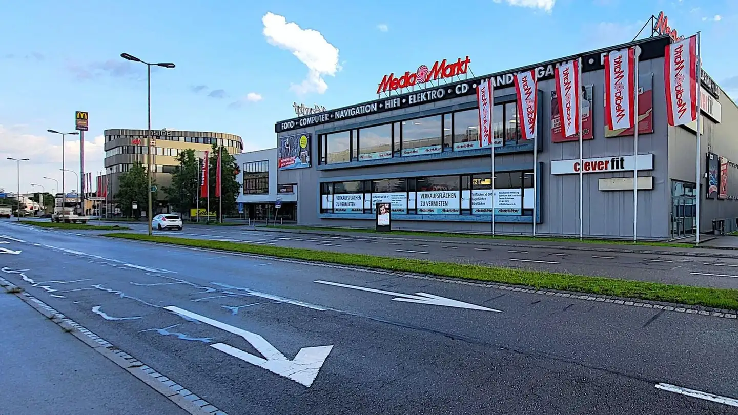 Negozio in affitto - Industriestrasse 15, 8604 Volketswil