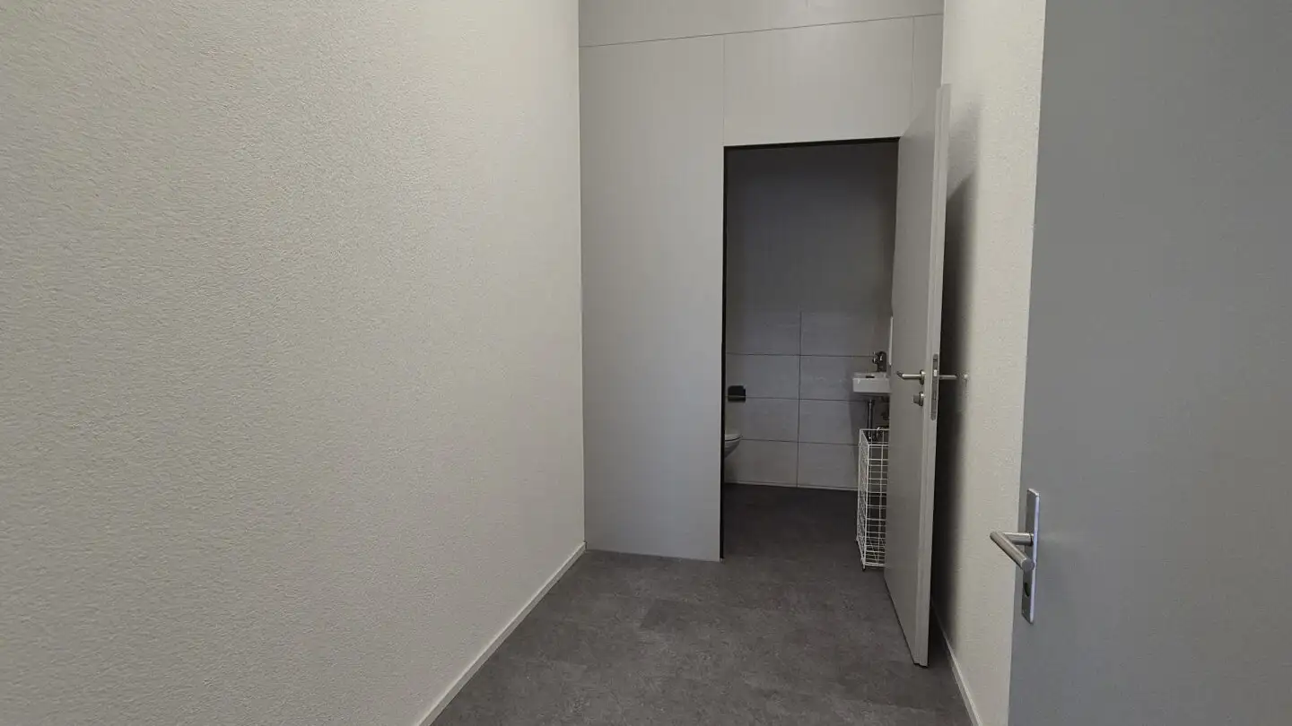 Shop for rent - Bahnhofstrasse 41, 8636 Wald ZH - Photo 4
