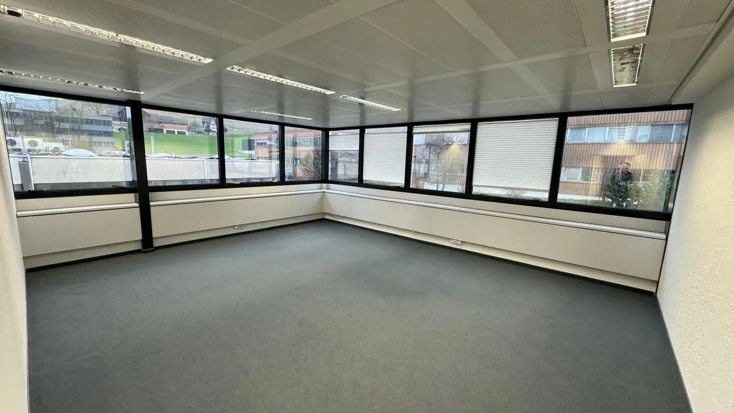 Bürofläche mieten - Ruessenstrasse 5, 6340 Baar - Foto 3