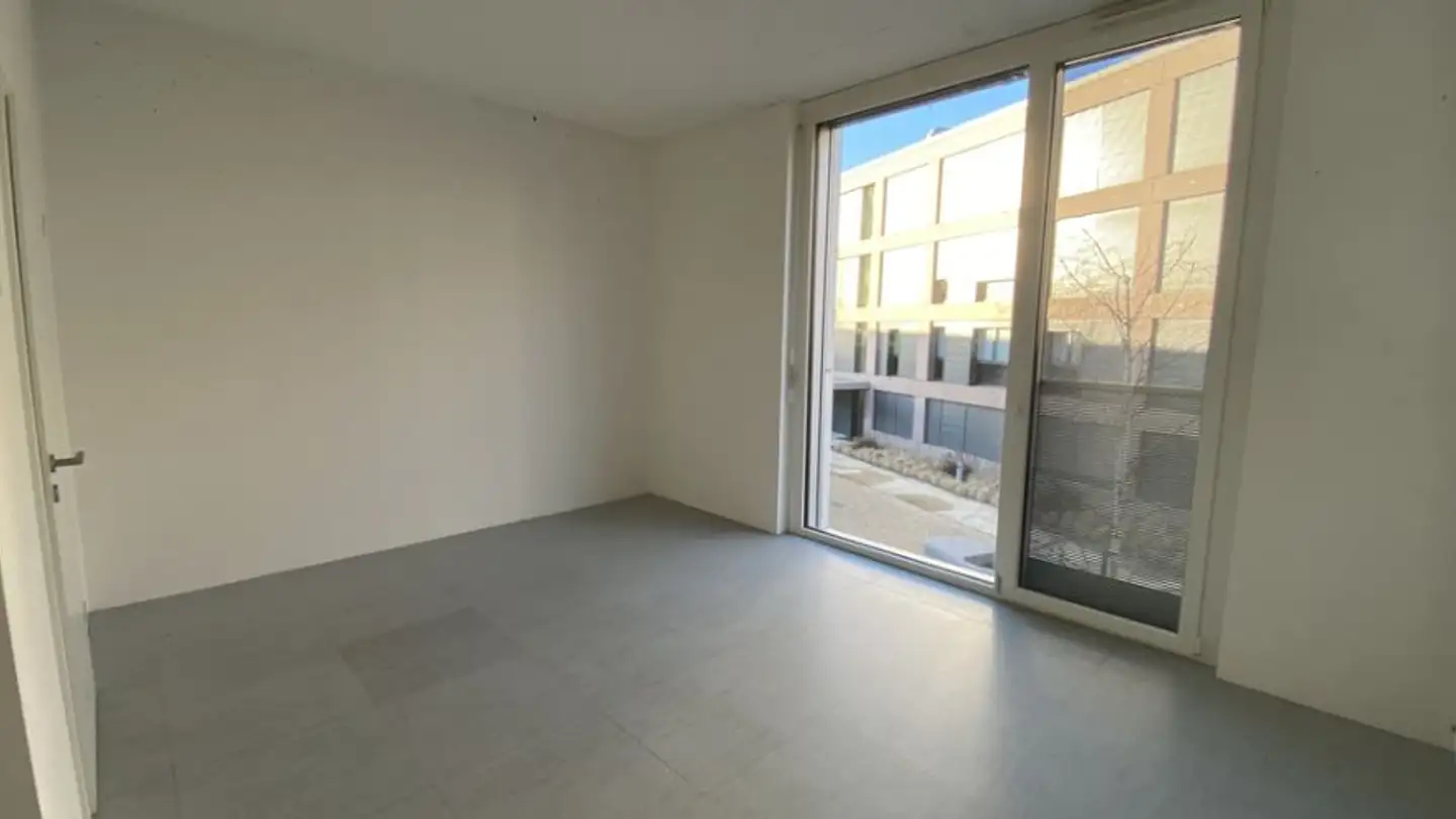 Commercial for rent - Chemin Du Rionzi 49, 1052 Le Mont-sur-Lausanne - Photo 3