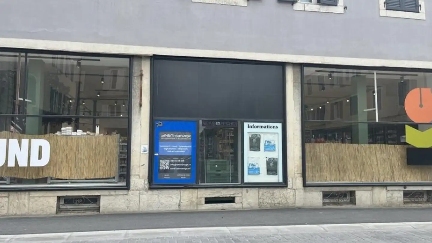 Commerciale in affitto - Rue Du Marché 2, 2300 La Chaux-de-Fonds - Foto 3