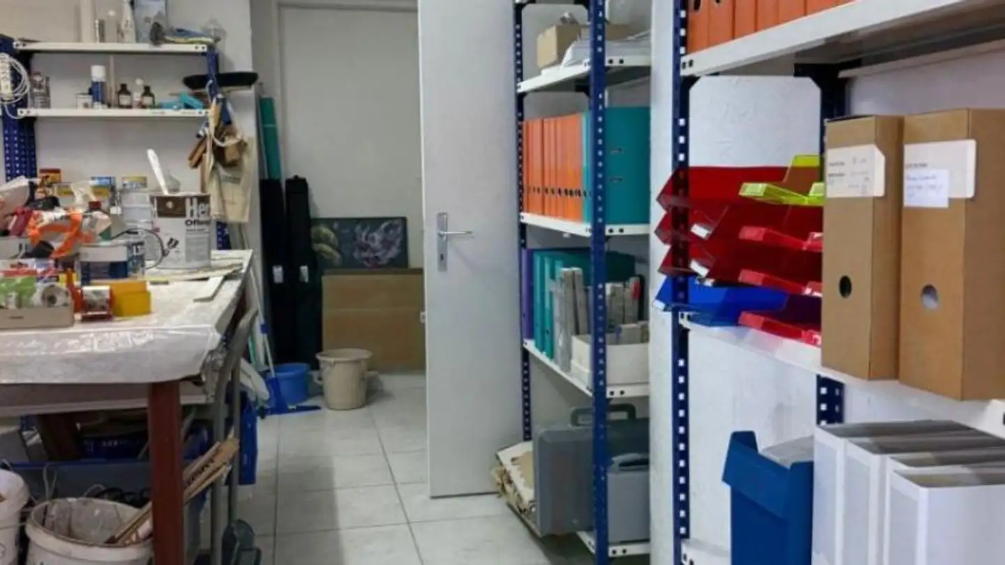 Commerciale in affitto - Chemin Des Places 2, 2800 Delémont - Foto 4