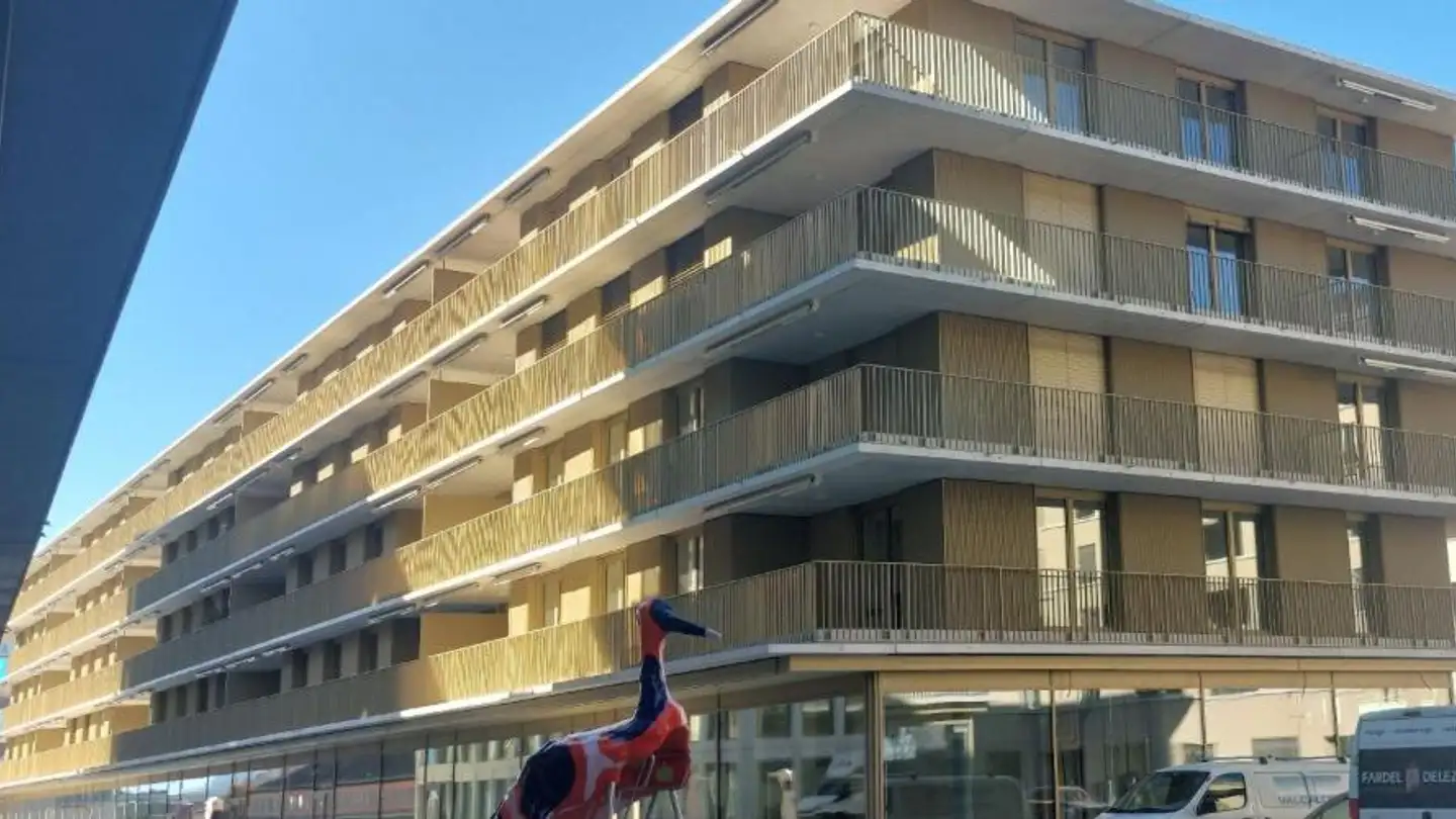 Commercial for rent - Cour De La Gare, 1950 Sion