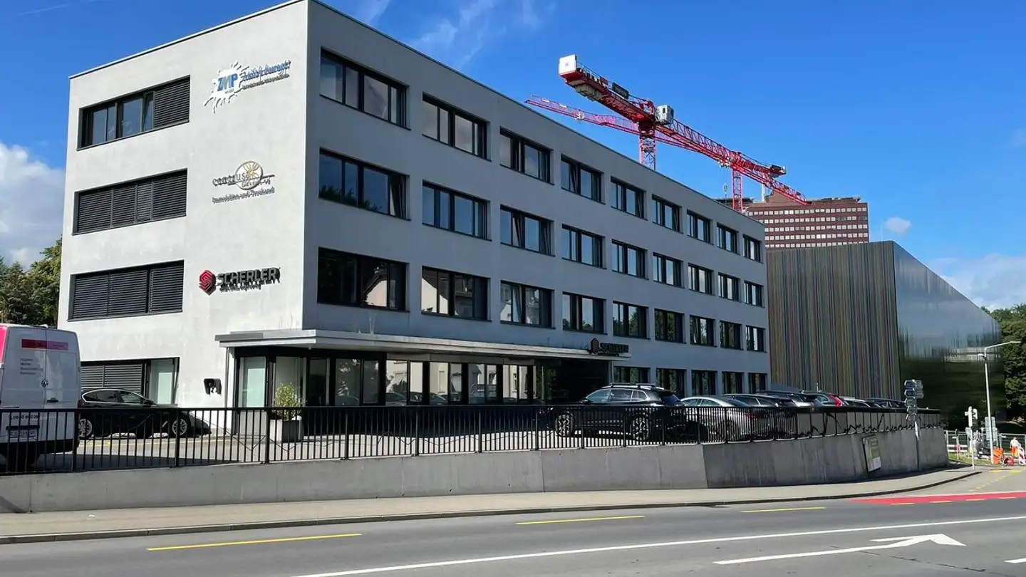 Commercial à louer - Langsägestrasse 15, 6010 Kriens