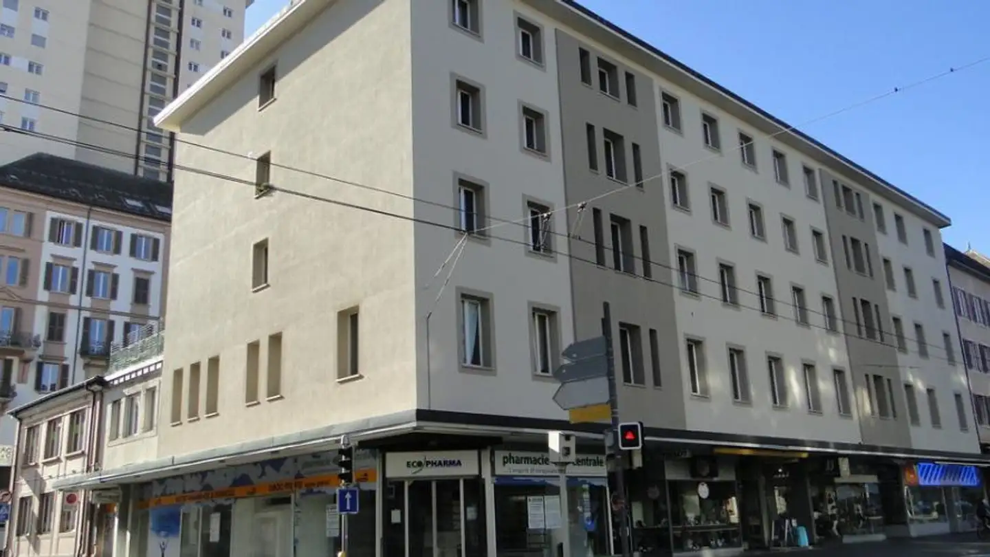 Commerciale in affitto - Avenue Léopold-Robert 57, 2300 La Chaux-de-Fonds - Foto 2